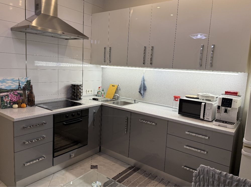 Продаю однокімнатну квартиру, метро Чернігівська, вул. Хоткевича, 8 Киев - изображение 2