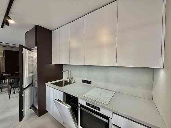 Однокімнатна простора квартира з новим ремонтом Львов