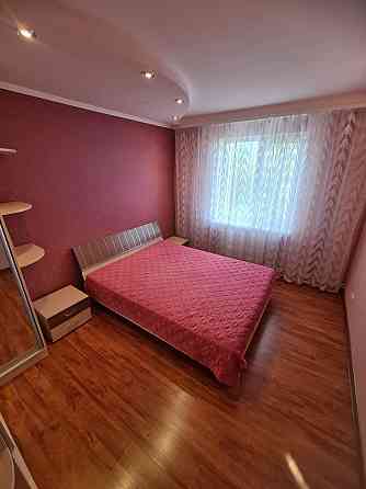 Продаю 3х комнатную квартиру АВТОНОМНОЕ ОТОПЛЕНИЕ . Площадь Победы. Николаев