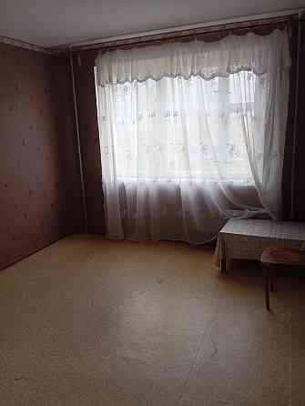 Продам однокімнату квартиру Вараш