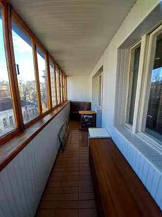 вул. Лабораторна. Печерськ. Продаж 1-кімнатної квартири. Киев