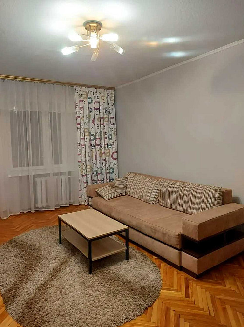 вул. Лабораторна. Печерськ. Продаж 1-кімнатної квартири. Киев - изображение 1