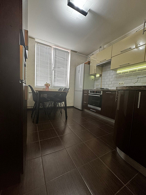 Продам 2-к квартиру с ремонтом в центре Киева, Шевченковский р-н Киев - изображение 2