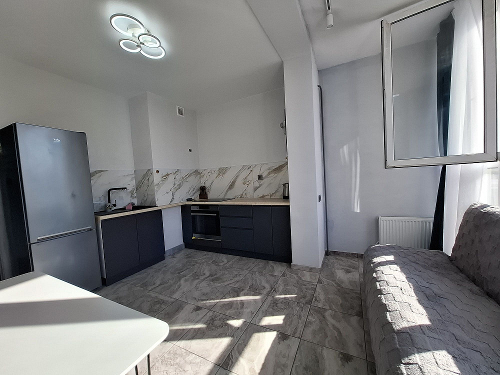 2 комнатная 60м2 с ремонтом Одесса - изображение 2