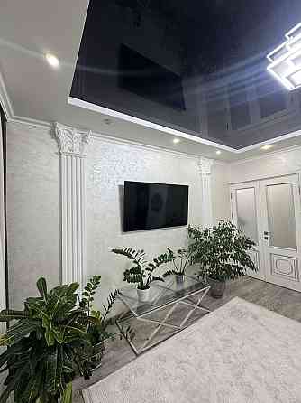 Продається 3-х кімнатна квартира по вул. Головна Черновцы