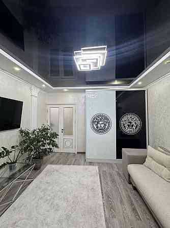 Продається 3-х кімнатна квартира по вул. Головна Черновцы