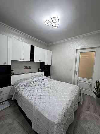 Продається 3-х кімнатна квартира по вул. Головна Черновцы