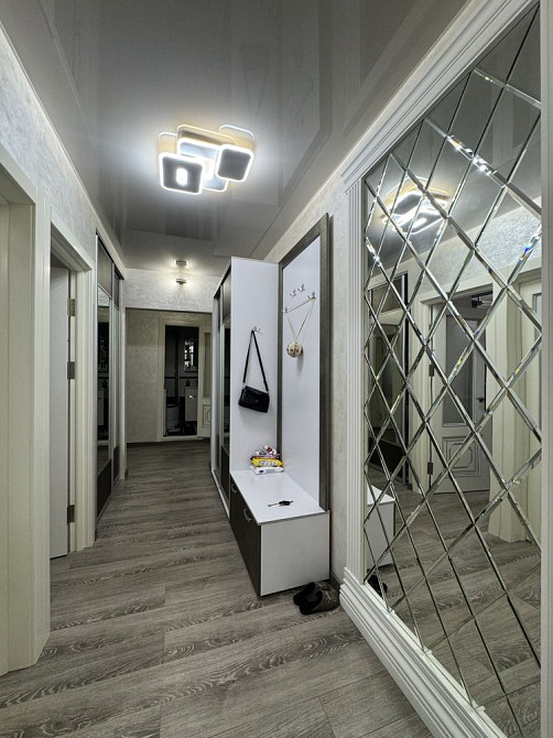 Продається 3-х кімнатна квартира по вул. Головна Черновцы - изображение 2