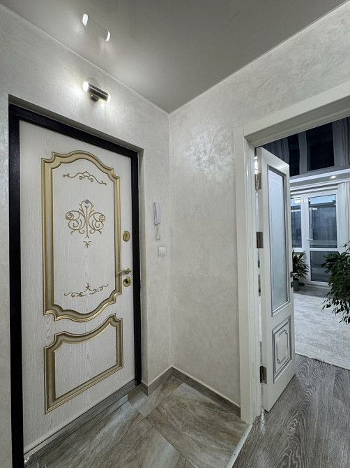 Продається 3-х кімнатна квартира по вул. Головна Черновцы - изображение 3