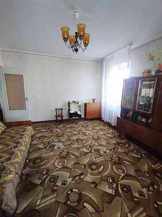 Уютная  трёшка, район 10 линия, 44 школа, Одесса