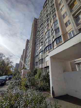 Уютная  трёшка, район 10 линия, 44 школа, Одесса