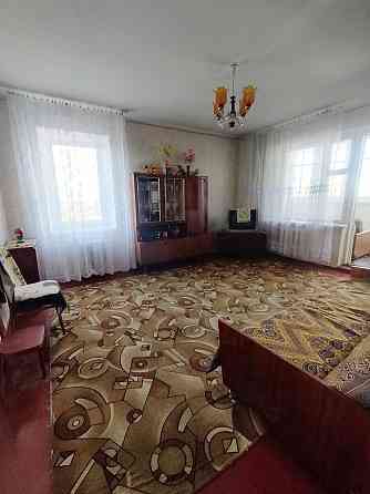 Уютная  трёшка, район 10 линия, 44 школа, Одесса