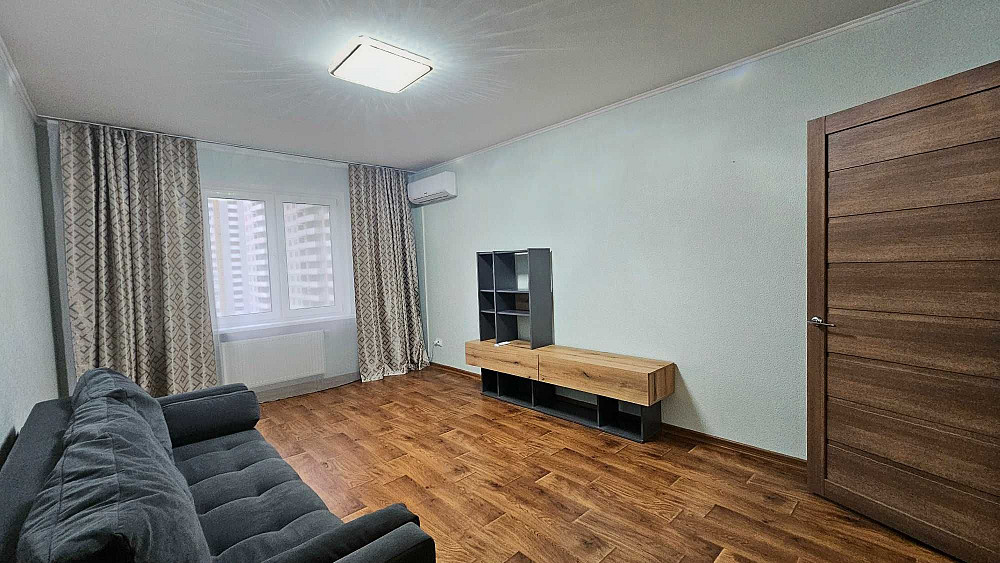 Оренда 3 кімн. квартири в ЖК Вудсторія, метро Червоний Хутір Київ - зображення 2