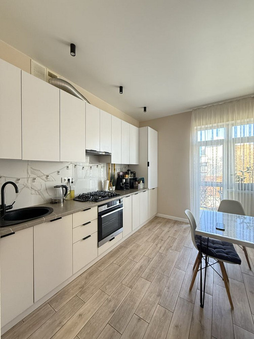 1 квартира тлехаса новий район Ужгород - зображення 1