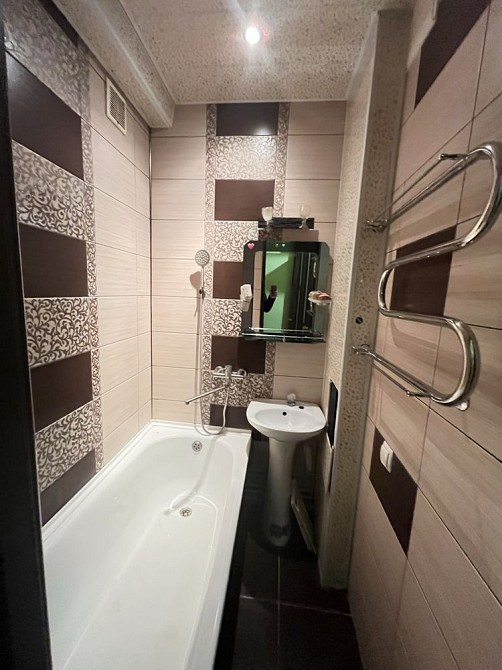 Оренда 2к квартири 35 школа р-н Черемхи поруч Вокзал Кам`янське (Запорізька обл.) - зображення 7