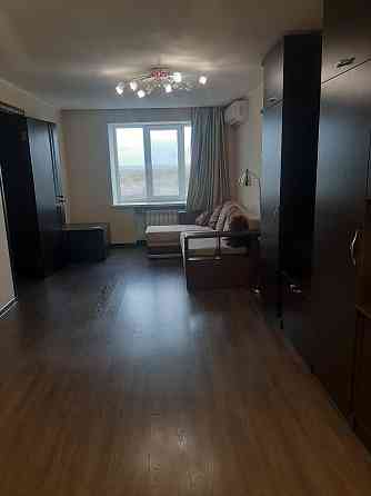 Здам затишну 2-х кімнатну квартиру з євроремонтом, меблями та технікою Запорожье