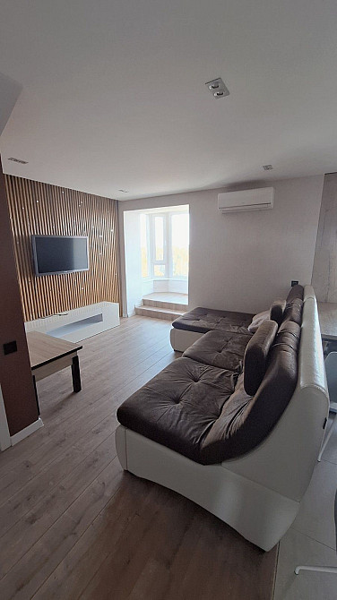 Здається стильна дворівнева квартира Полтава - зображення 2