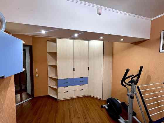 Оренда 3-кімнатної квартири в самому центрі міста Черкаси