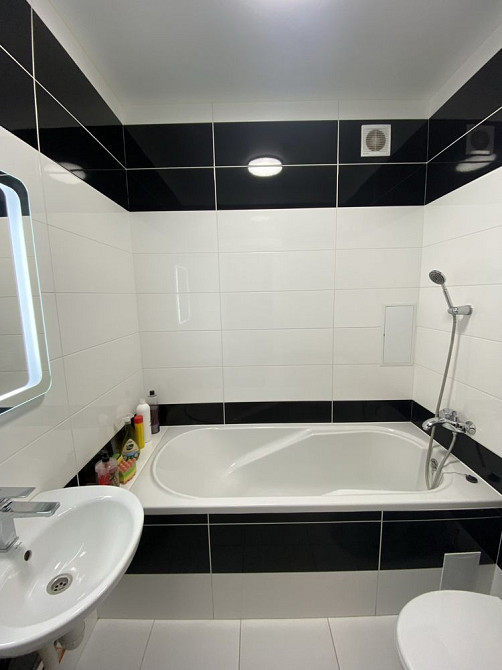 Перша здача 1 кімнатна квартира в новобудові на Озерній Хмельницкий - изображение 6