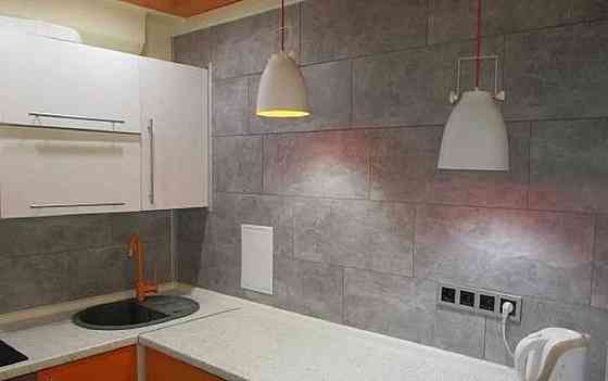 Оренда 1 кiм квартири вул. Богатирська 8. Є Газ, опалення. Київ