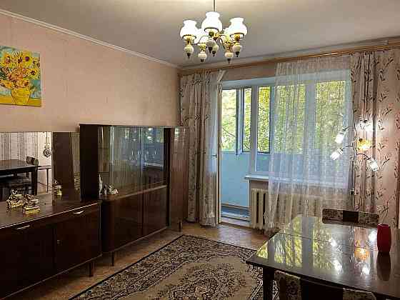 Сдам 1 комнатную квартиру - 39м.кв. светлую, безопасную-ул. Калиновая! Днепр