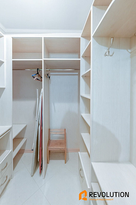 Без% Оренда просторої 3к. прсп. Володимира Івасюка 27а Київ - зображення 1