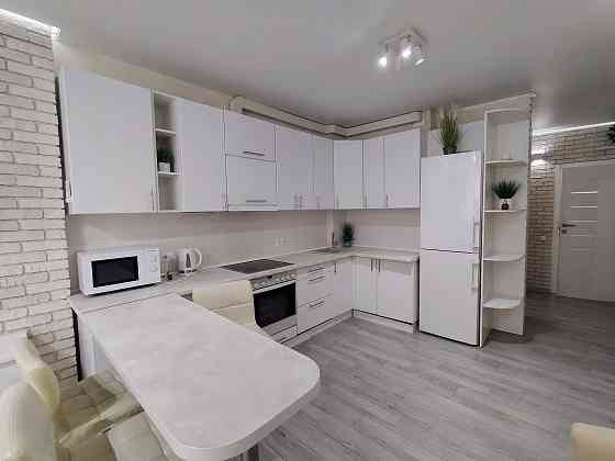 1к Квартира  поруч метро Теремки, ТРЦ Республіка, Теремківська 3а! Київ