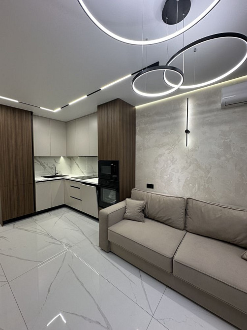 ЖК Центральний 2, однокімнатна квартира 42 м2 з якісним ремонтом Ирпень - изображение 1