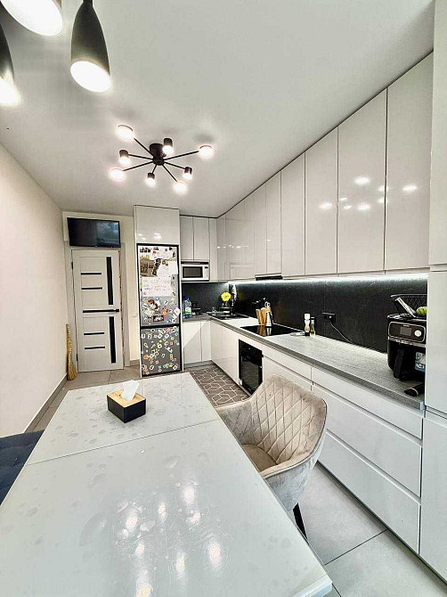 Продаж 2х к новобудови з ремонтом  Стрийська Львів! Сокільники - зображення 4