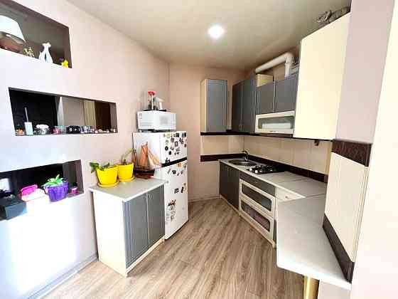 1-кімнатна квартира з ремонтом і меблями. Буча