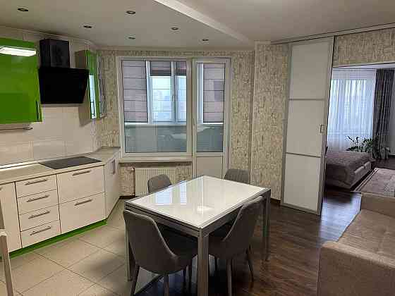 Продам 2к квартиру на Аерокосмическом проспекте. Метро. Центр Харьков