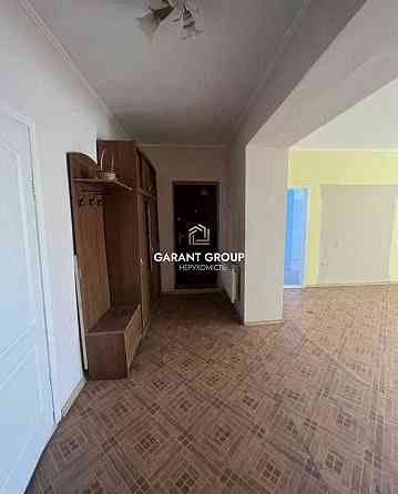 Продається чотирикімнатні квартири у Пересипському районі біля моря Фонтанка