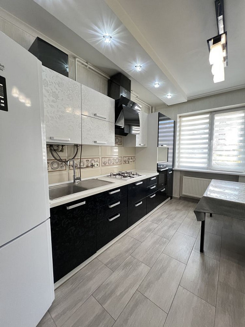 Центральний парк! Простора 2к квартира 61 м2 ! Без комісії! Ирпень - изображение 1