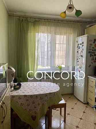 Борщагівка, Святошинський район. Квартира 2к, пр. Королева 12 Киев