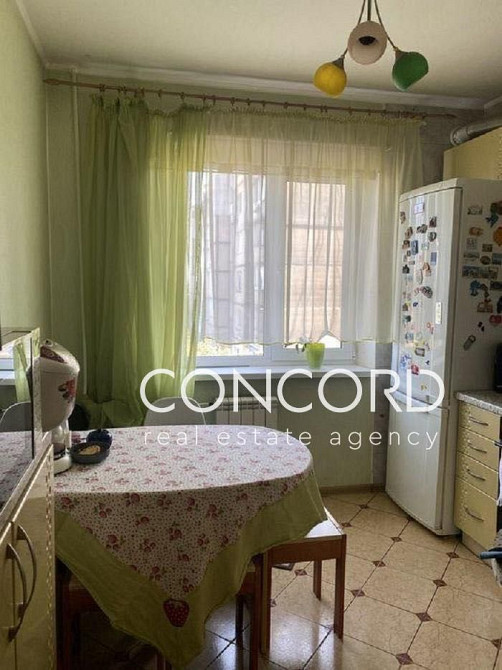 Борщагівка, Святошинський район. Квартира 2к, пр. Королева 12 Киев - изображение 1