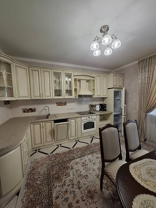 Без комісії!!! Продам 3-х кімн. кв,Севастопольська площа,Лобоновського Киев - изображение 1