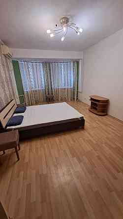 Сдается 1-я квартира на Таирова, на  длительно Одесса