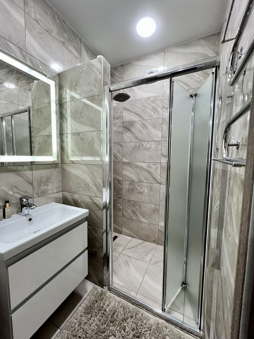 Перша здача! Оренда 2 кім 70м на 6 пов в самому центрі вул. Мельника Івано-Франківськ - зображення 3