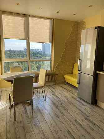 Оренда 1 к Донця М. 2а, Мамаєва Слобода ,євроремонт Київ