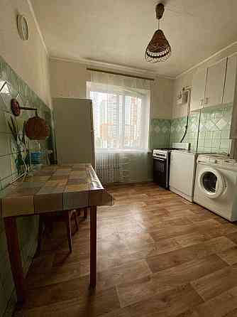 Сдам 2-к квартиру на Победе, Добровольцев 6 Днепр