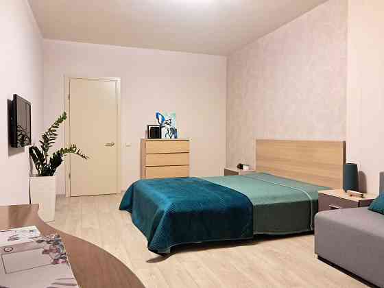 Орендувати квартиру Ахматовой 34, 53м2. Ліфт працюе завжди. Генератор Київ