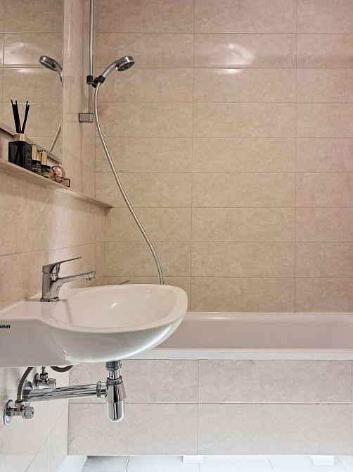 Орендувати квартиру Ахматовой 34, 53м2. Ліфт працюе завжди. Генератор Киев - изображение 7