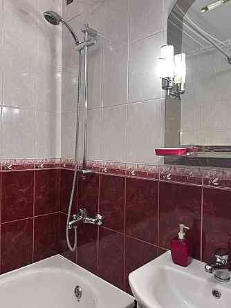 Сдам красиву 1-кім.Кв.(РЕМОНТ, Всі меблі. Техніка) 2этаж Рн ЦЕНТР/ЦУМ Чернигов