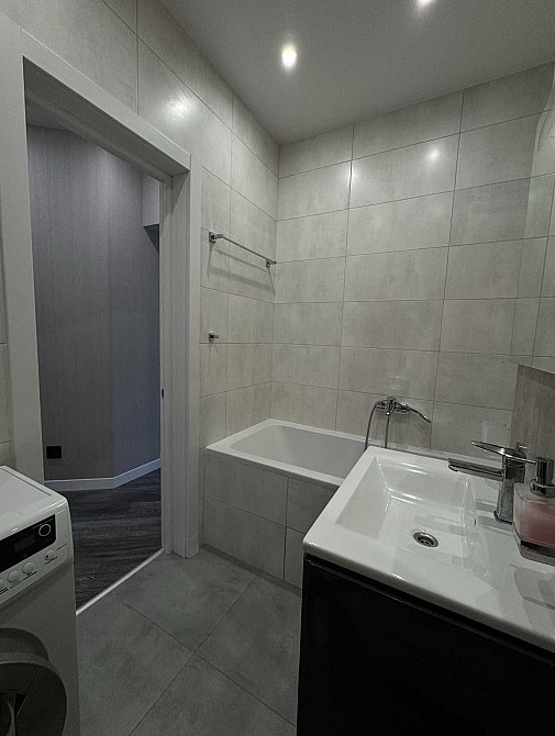 Сучасна, якісно укомплектована 2к з ремонтом.Шикарний вид на сосни Ирпень - изображение 6