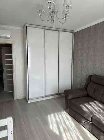 Простора 1 к квартира з РЕМОНТОМ м.Буча Буча