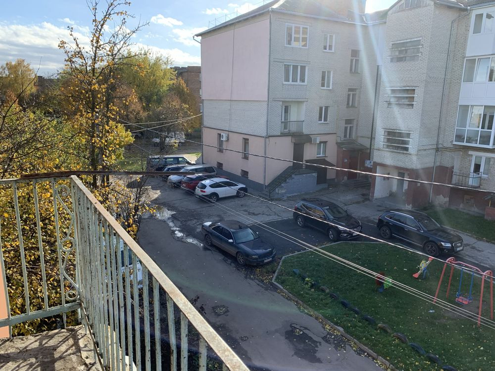 Продам квартиру в центрі міста Нововолинська Нововолинськ - зображення 1