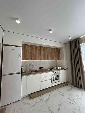 1к квартира з новим сучасним ремонтом. Центр міста! Мін.оформлення Ирпень