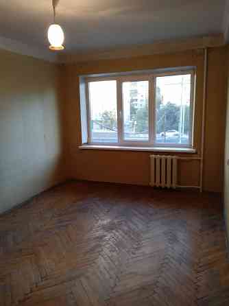 М. Святошин 20мин. Продам хорошую квартиру. Киев