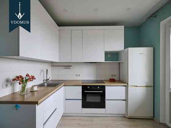 Яка гарненька! Низький поверх / купуй хоч сьогодні Осокорки Патріотика Киев