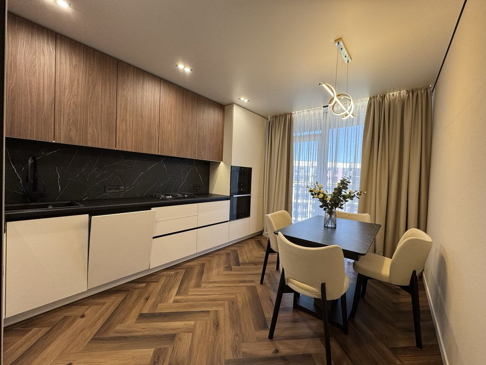 Стильна двокімнатна ЖК Фемелі Плаза Ивано-Франковск - изображение 1